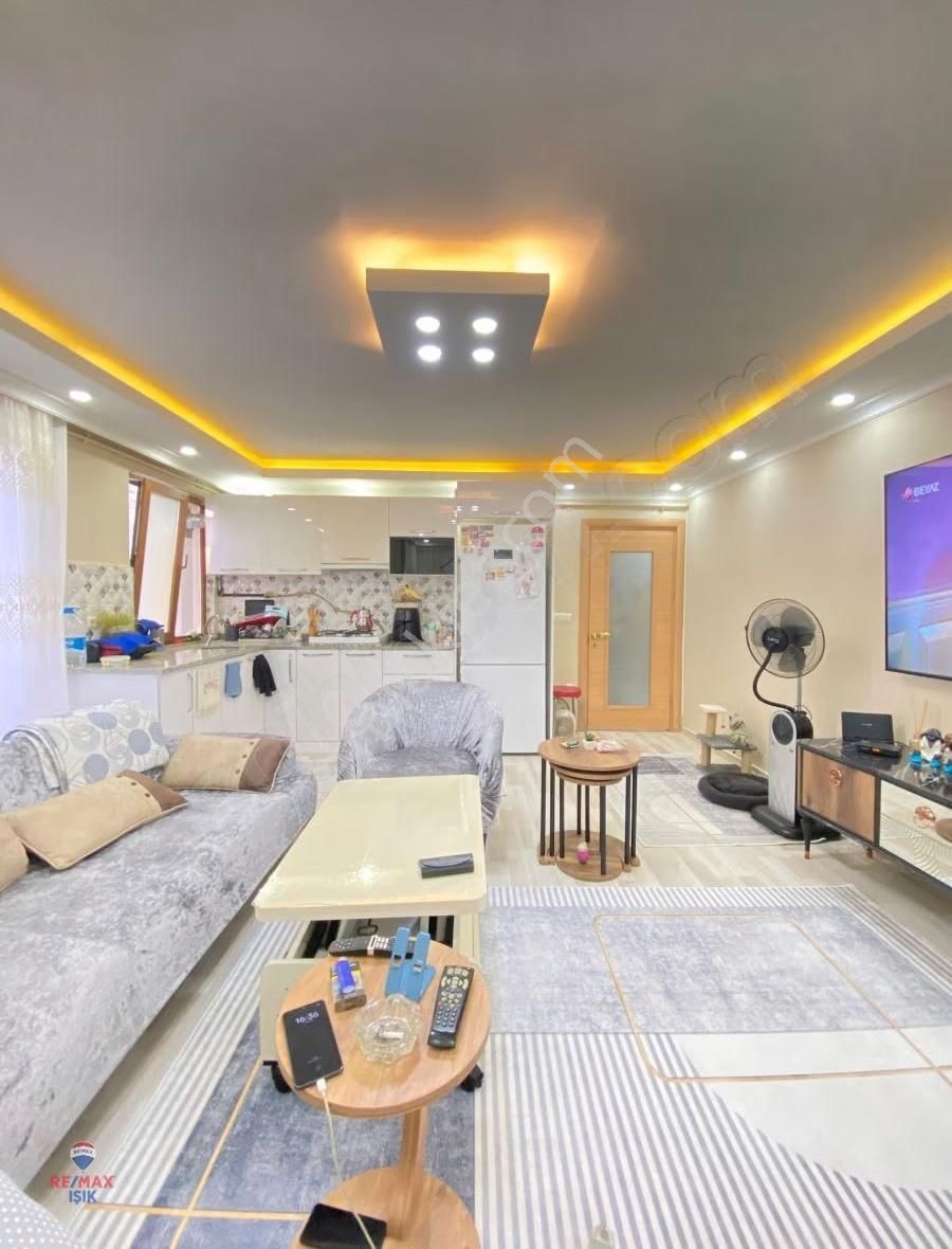 Çekmeköy Merkez Mahallesi'nde Lüks 2+1 Daireniz Sizi Bekliyor - Görsel 16