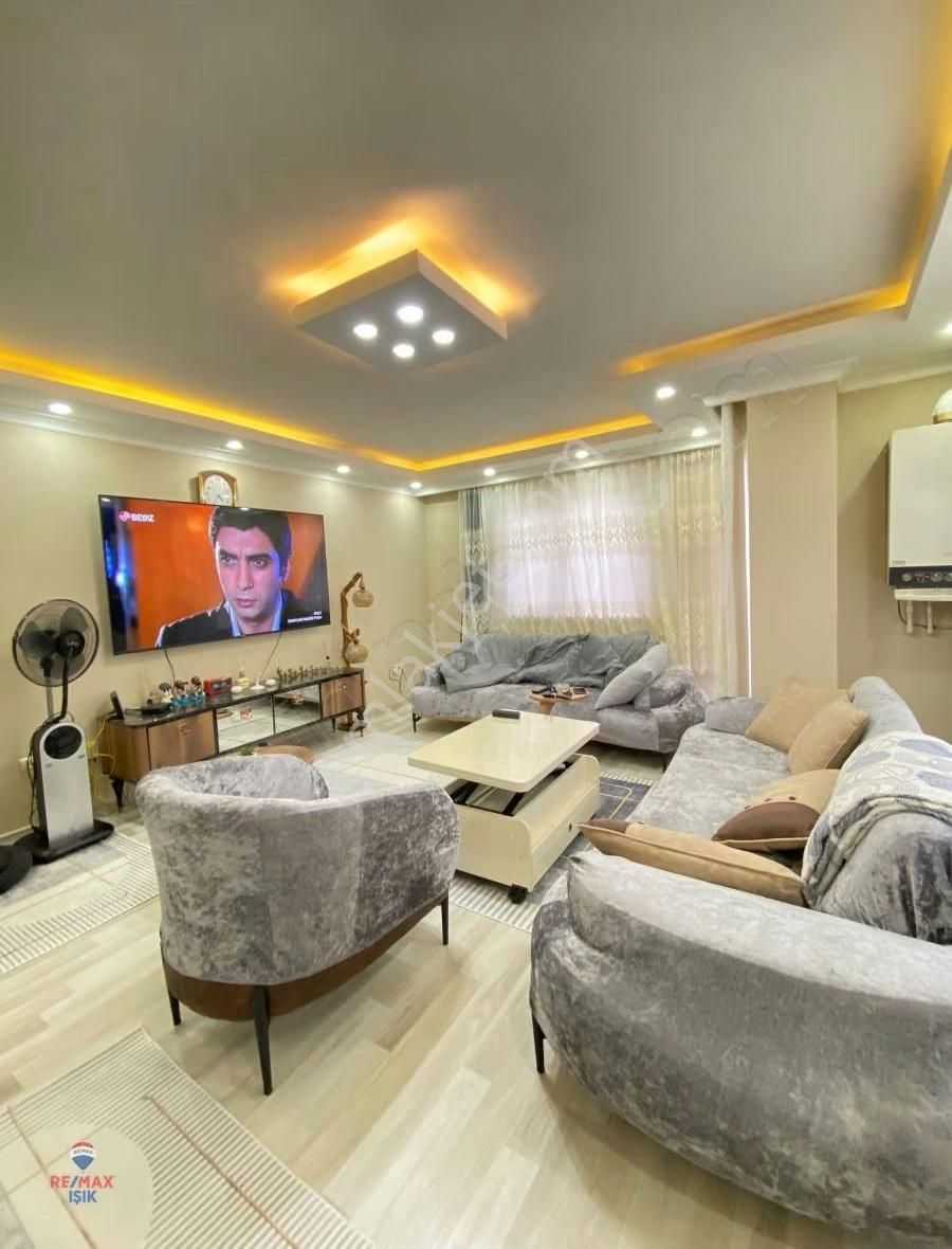 Çekmeköy Merkez Mahallesi'nde Lüks 2+1 Daireniz Sizi Bekliyor - Görsel 22