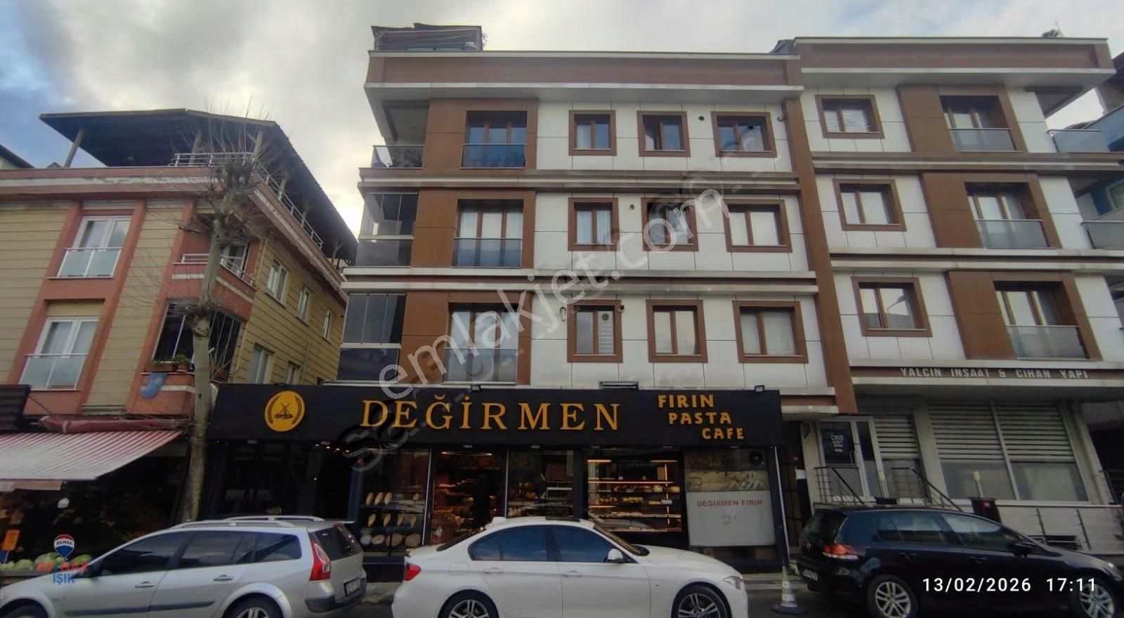 Çekmeköy Merkez Mahallesi'nde Lüks 2+1 Daireniz Sizi Bekliyor