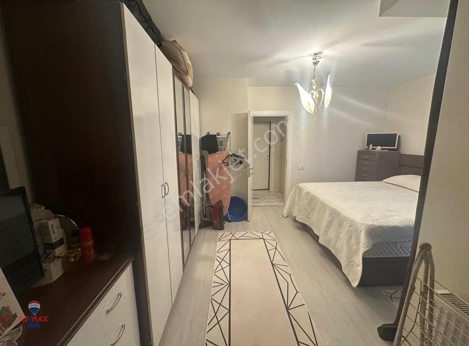 Sancaktepe Envarev Sitesinde 1+1 Kapalı Mutfaklı Satılık Daire - Görsel 11