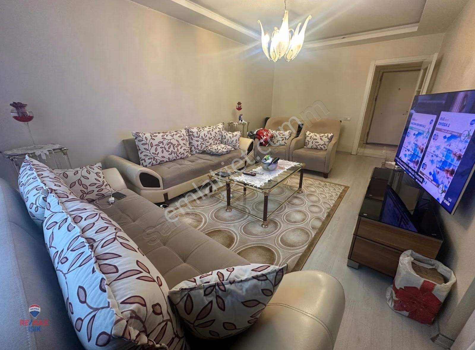 Sancaktepe Envarev Sitesinde 1+1 Kapalı Mutfaklı Satılık Daire - Görsel 3