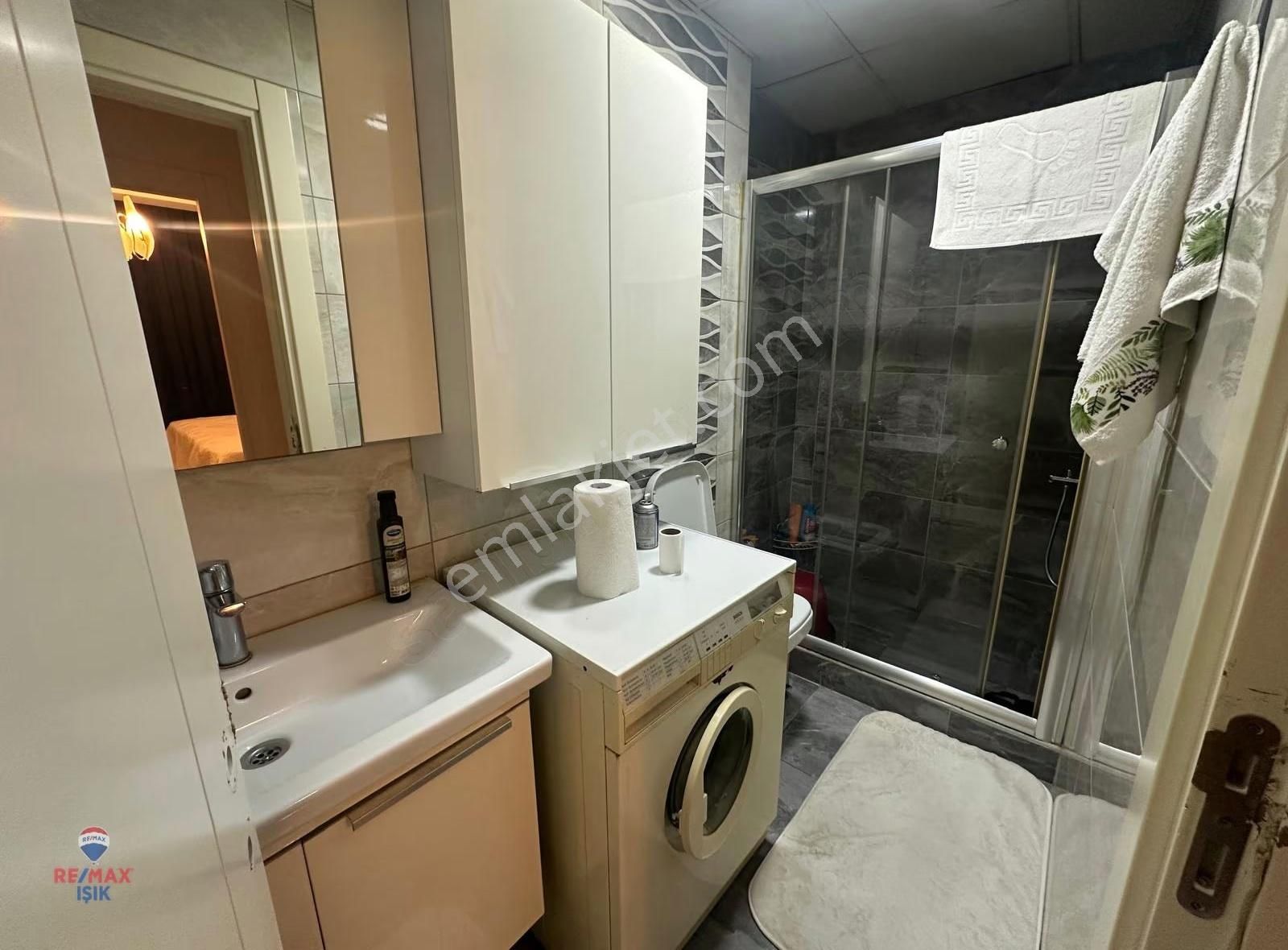 Sancaktepe Envarev Sitesinde 1+1 Kapalı Mutfaklı Satılık Daire - Görsel 2