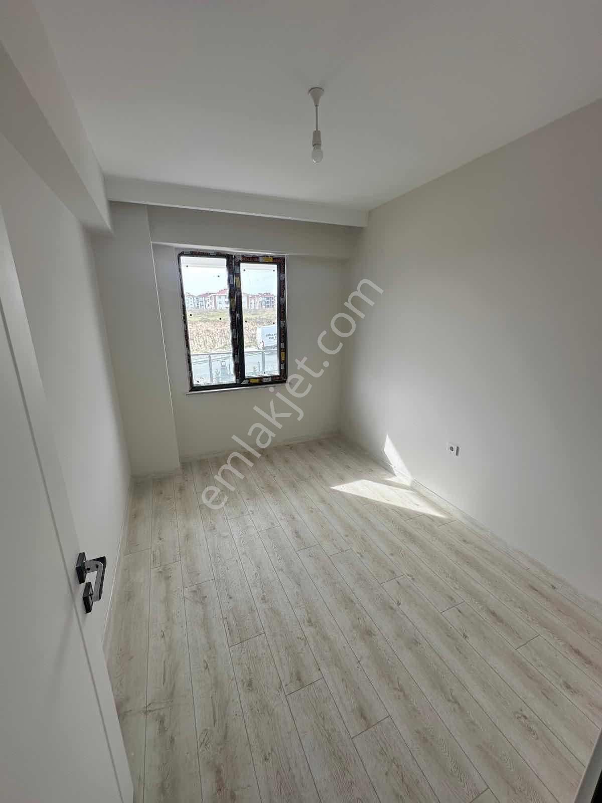 Rumeli Mahallesin De 2+1 Havuzlu Site İçi Satılık Daire - Görsel 17