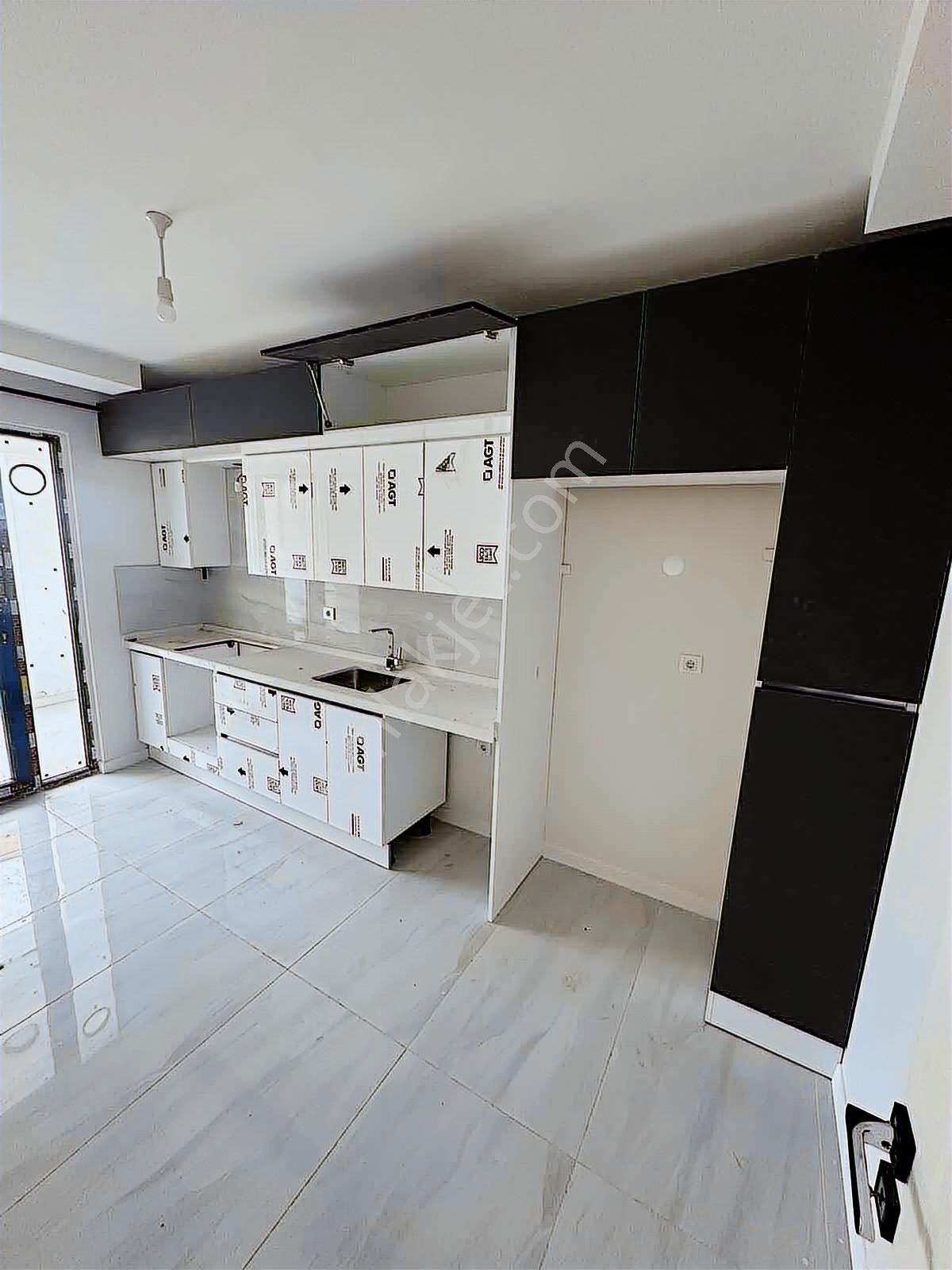 Rumeli Mahallesin De 2+1 Havuzlu Site İçi Satılık Daire - Görsel 5