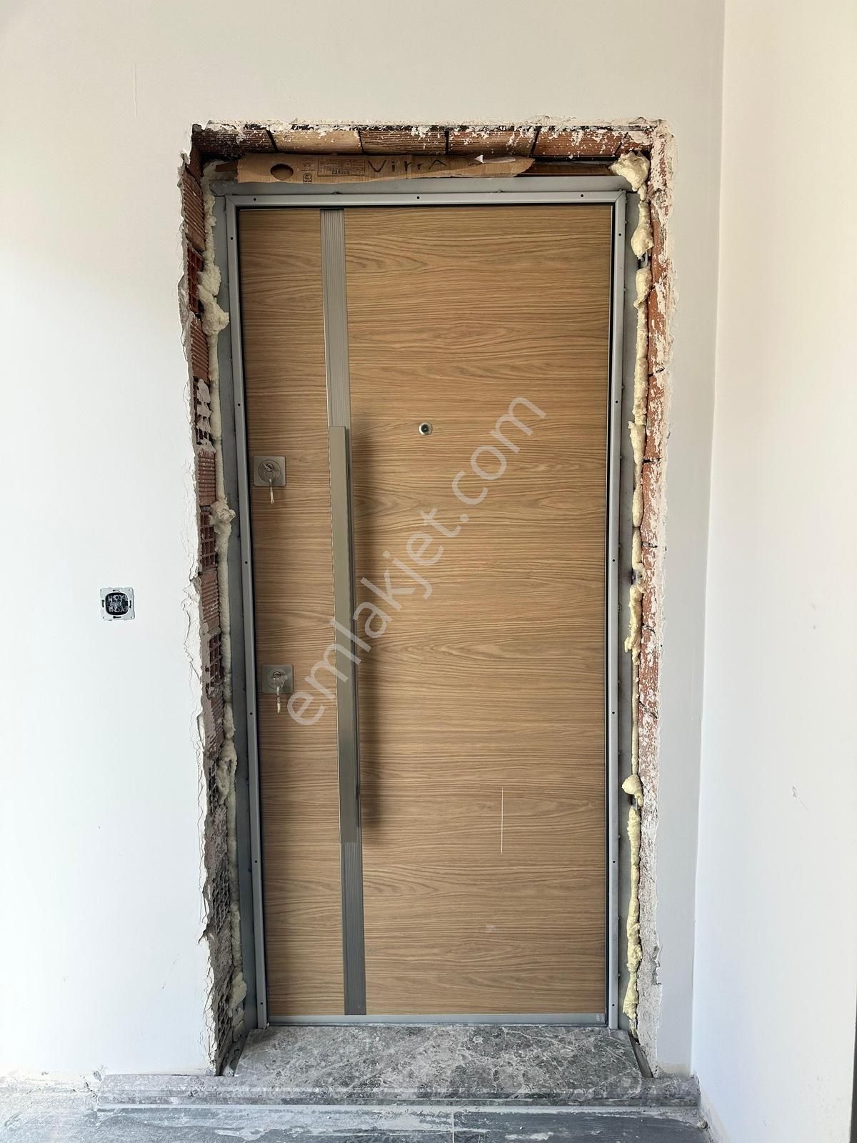 Mükemmel Konumda Deniz Manzaralı Satılık 2+0 Daire - Görsel 16