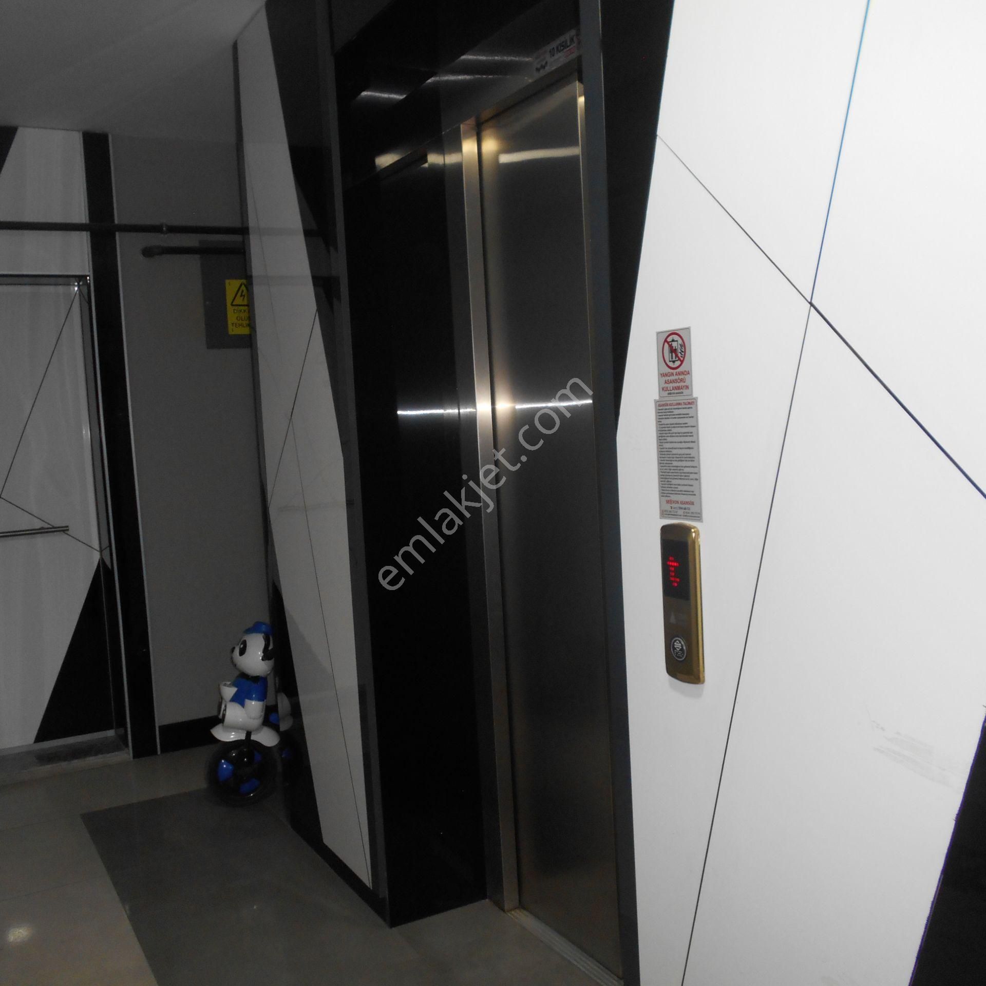 Ankara Çankaya Balgat Oğuzlarda 2+1 Ön Cepe - Görsel 13