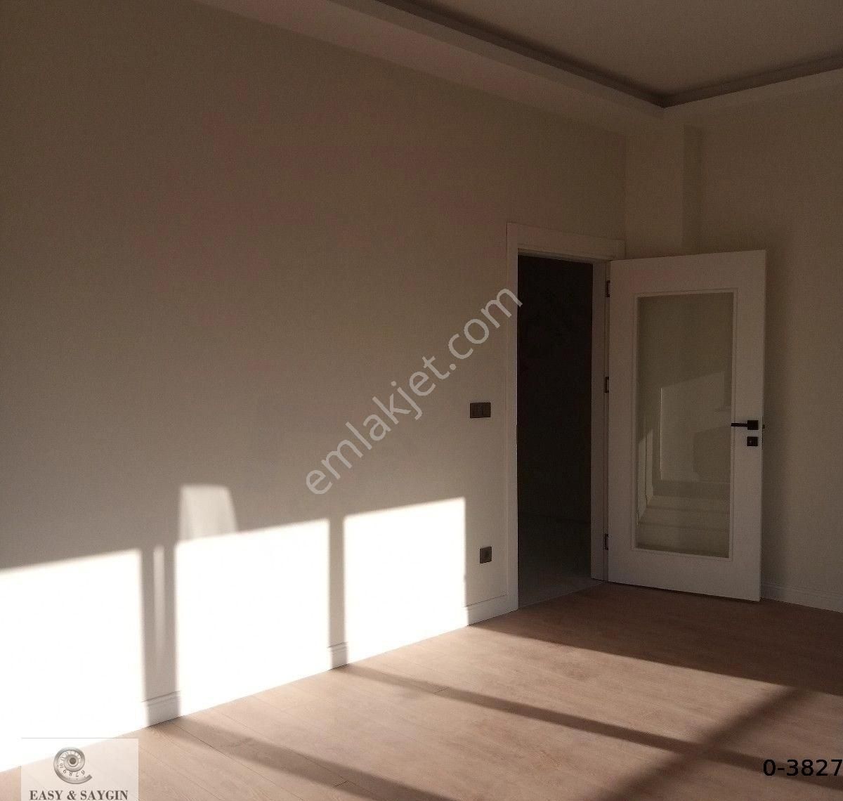 Dikilitas Ana Cadde Üzerinde Kapali Otoparkli Kapali Mutfak Tum Cepheleri Acik 2+1 - Görsel 13