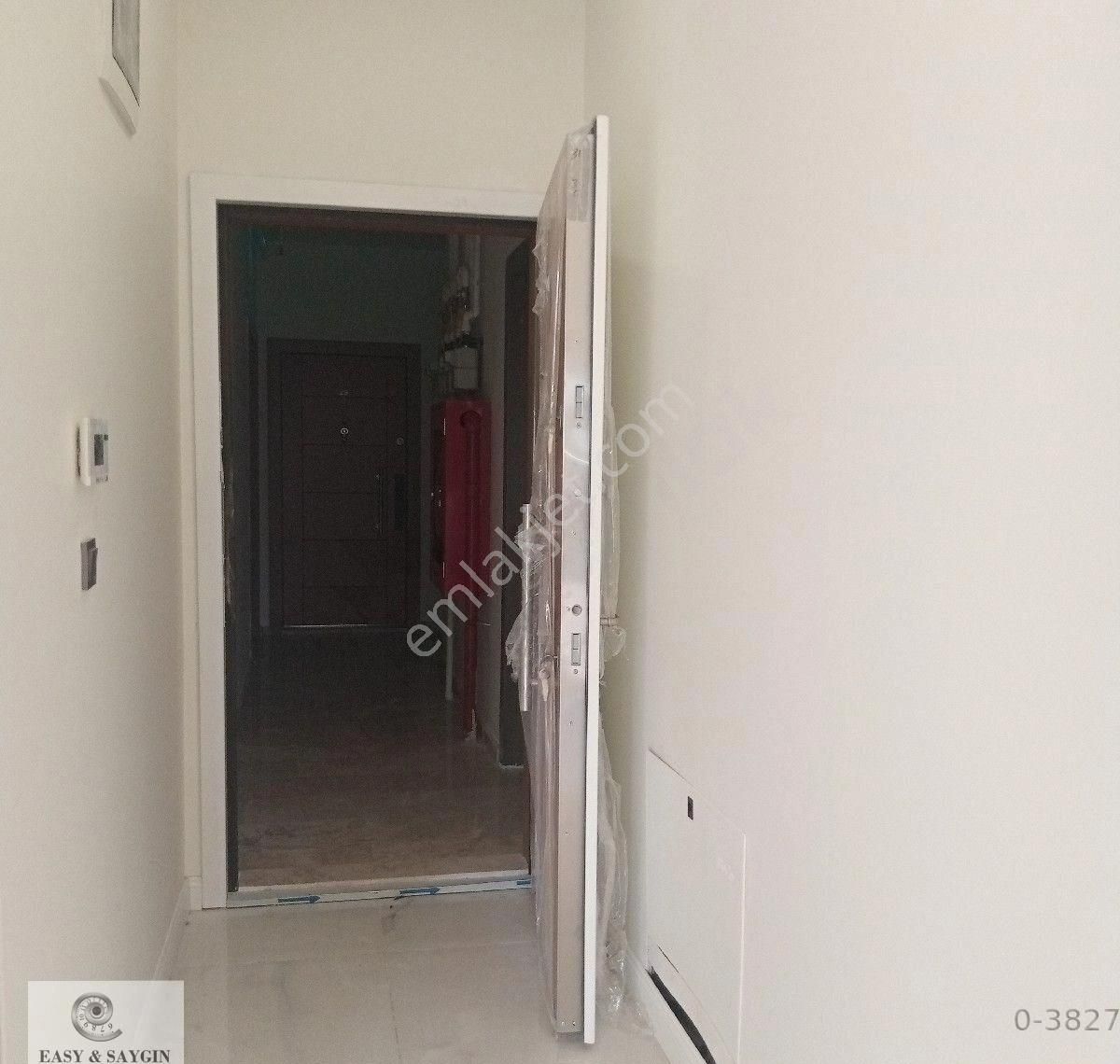 Dikilitas Ana Cadde Üzerinde Kapali Otoparkli Kapali Mutfak Tum Cepheleri Acik 2+1 - Görsel 2