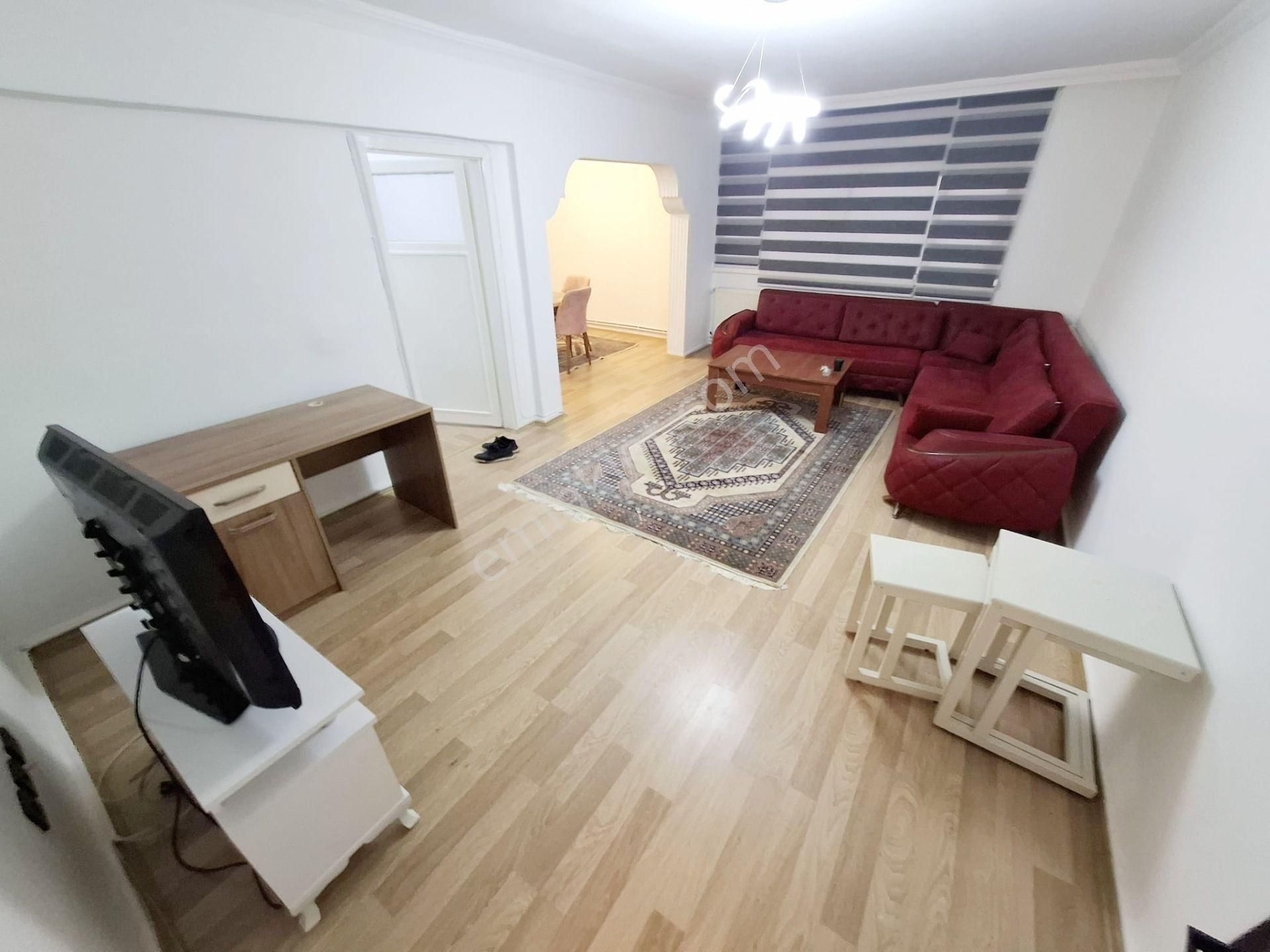 Gata & Şehir Has. Yakını 2+1 Lüx Eşyalı Bahçe Katı