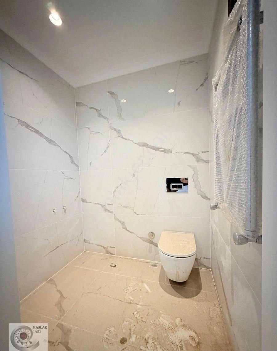 4+1 4 Banyolu Büyük Aileler İçin Ferah Daire Sıfır***asansörlü-otoparklı*** - Görsel 22