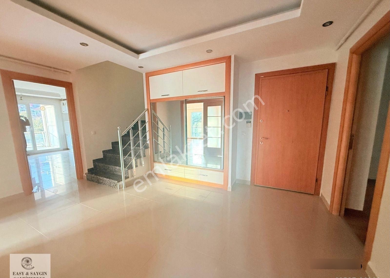 Sarıyerde Tünele 3 Dk Villa Tadında Çatı Dublex Sitede Havuzlu Ufku Açık Büyük Daire Teraslı Boş - Görsel 5