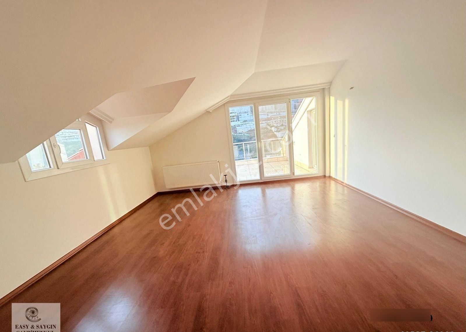 Sarıyerde Tünele 3 Dk Villa Tadında Çatı Dublex Sitede Havuzlu Ufku Açık Büyük Daire Teraslı Boş - Görsel 7