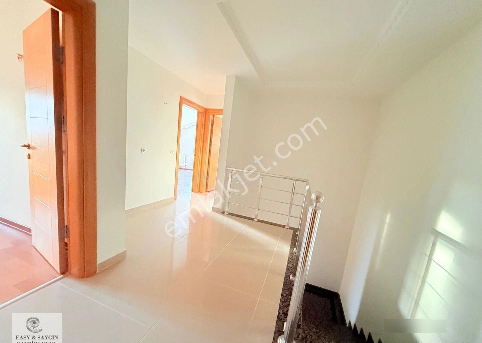 Sarıyerde Tünele 3 Dk Villa Tadında Çatı Dublex Sitede Havuzlu Ufku Açık Büyük Daire Teraslı Boş - Görsel 4