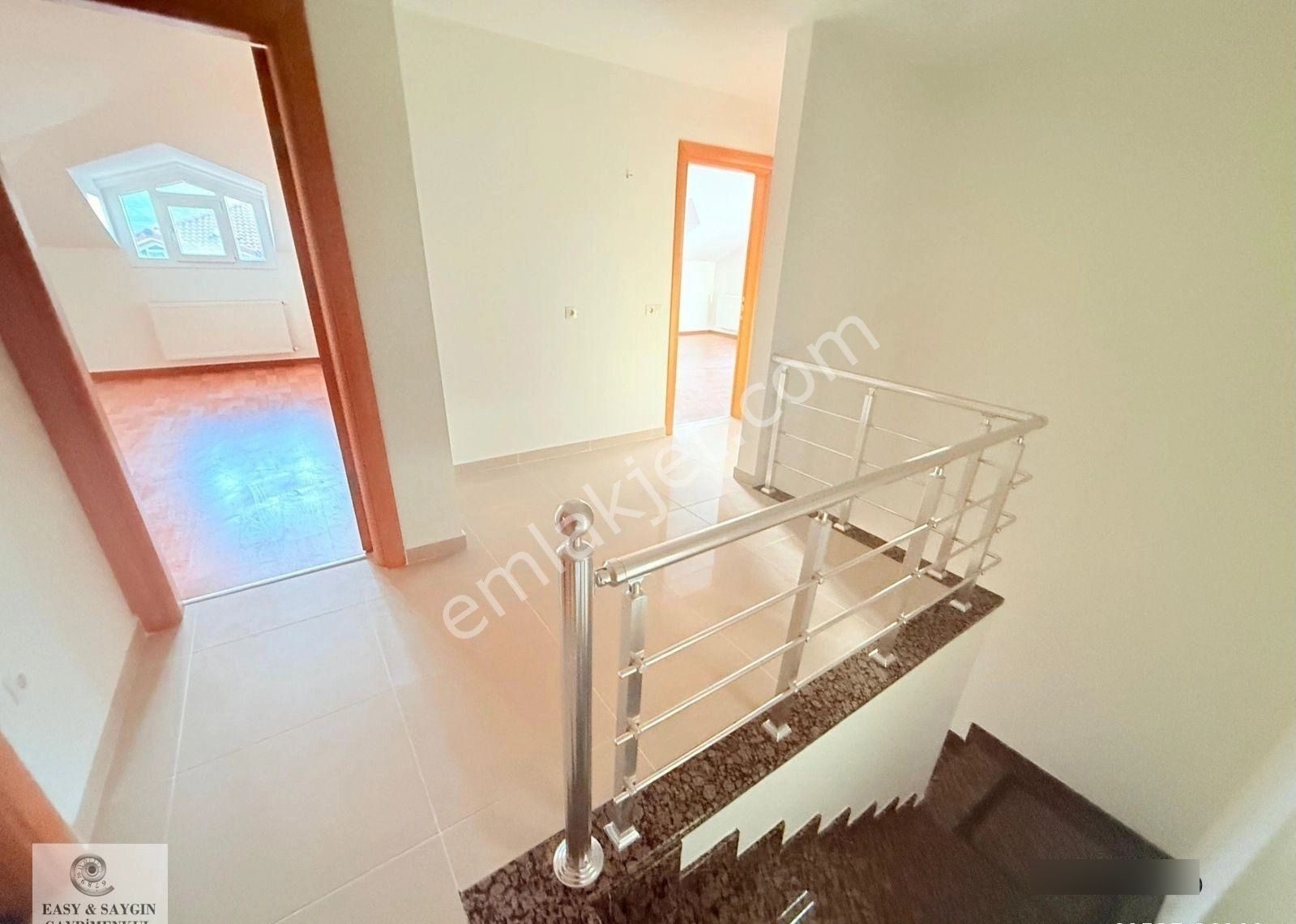 Sarıyerde Tünele 3 Dk Villa Tadında Çatı Dublex Sitede Havuzlu Ufku Açık Büyük Daire Teraslı Boş - Görsel 10