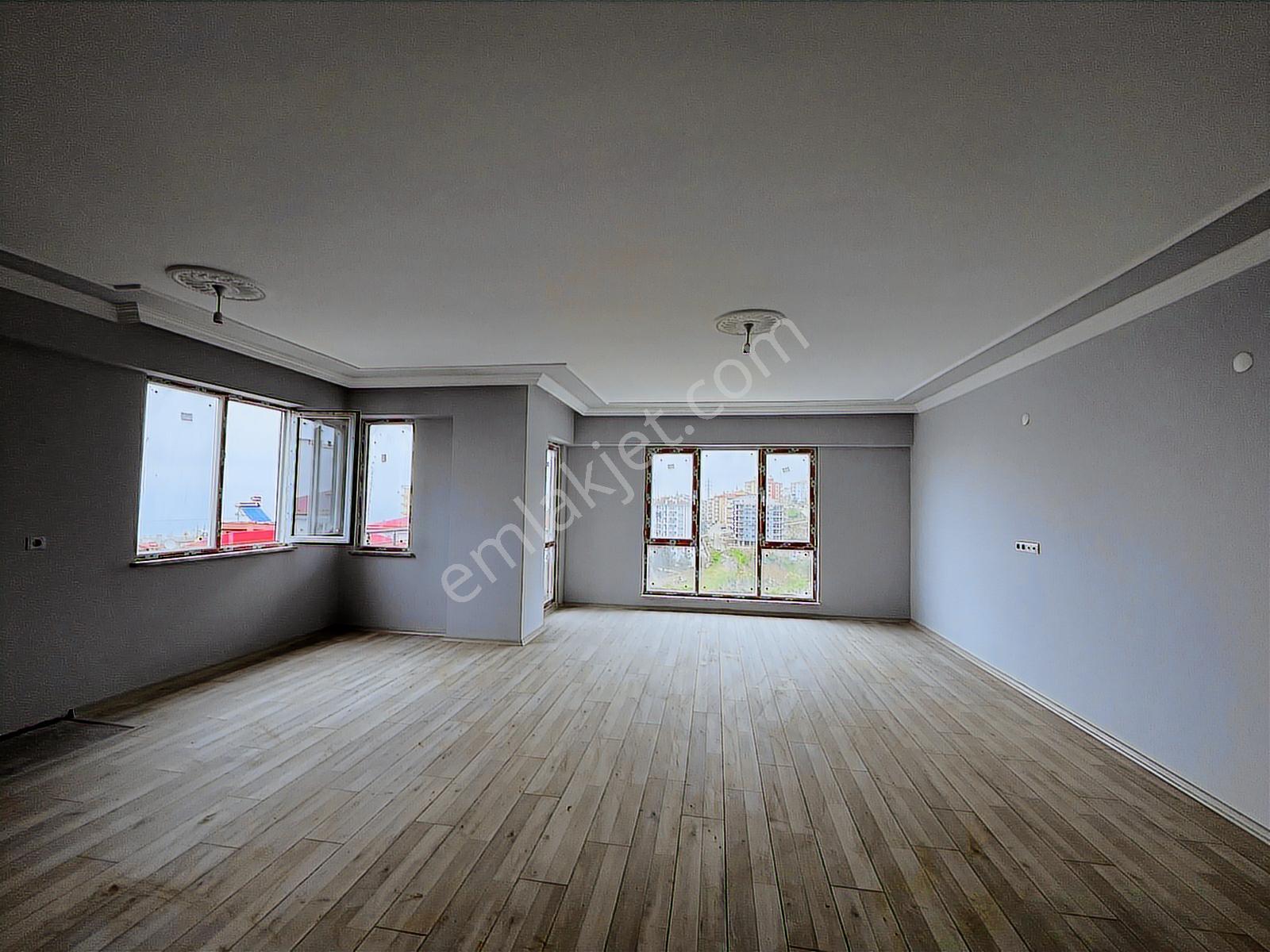 Deniz Manzaralı 128 M2/3+1 Satılık Daire - Görsel 11