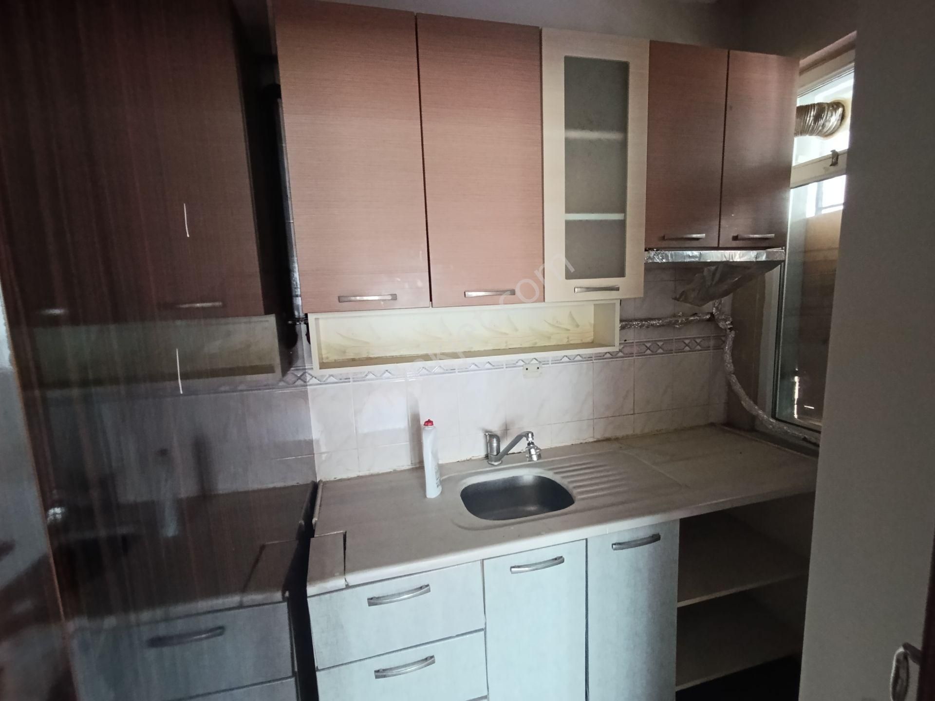 Pendik Güzelyalı E-5 Altında Kiralık 2+1 75m2 Balkonlu E-5 Yakın Daire - Görsel 16