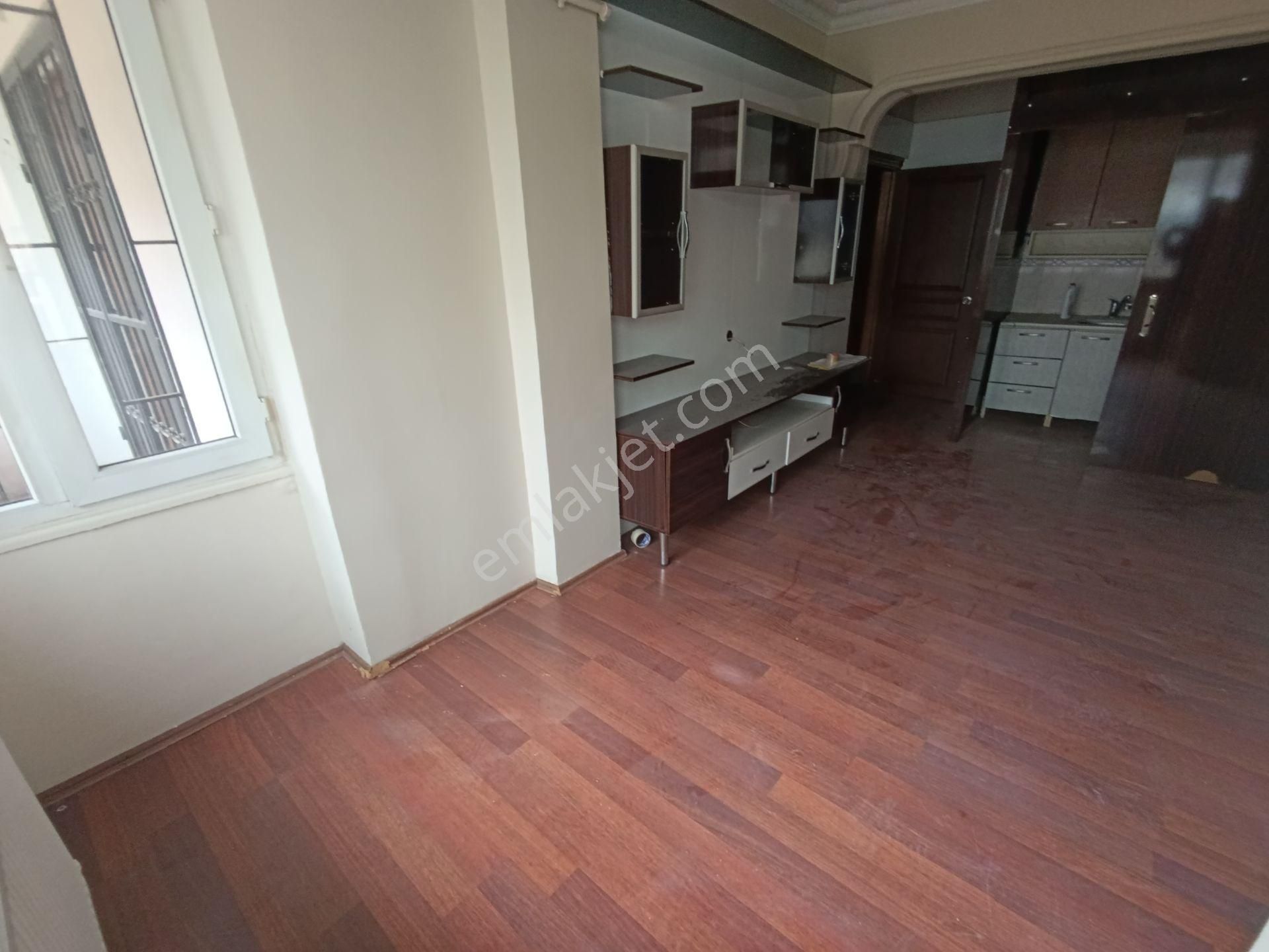 Pendik Güzelyalı E-5 Altında Kiralık 2+1 75m2 Balkonlu E-5 Yakın Daire - Görsel 14