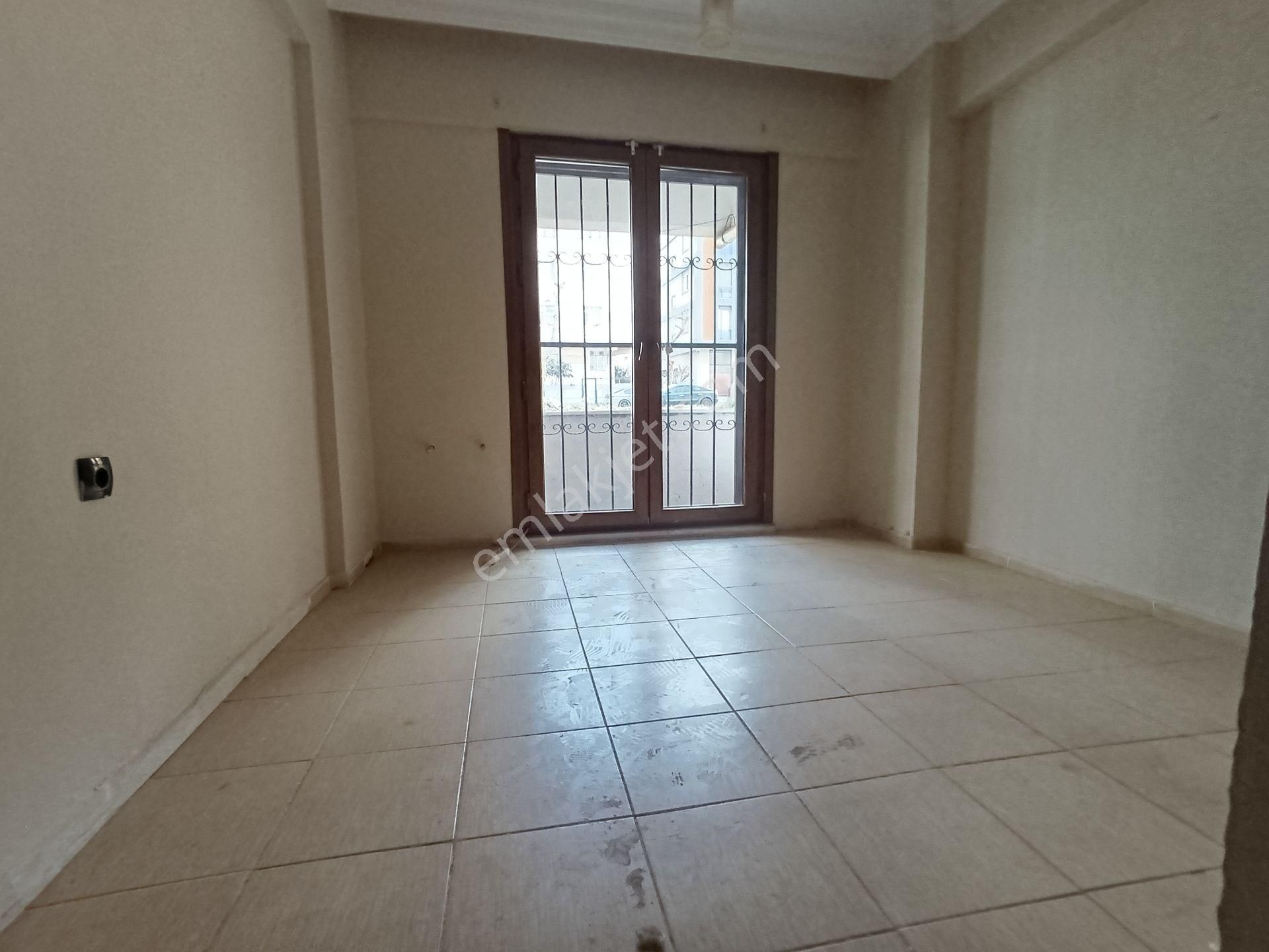 Pendik Güzelyalı E-5 Altında Kiralık 2+1 75m2 Balkonlu E-5 Yakın Daire - Görsel 4