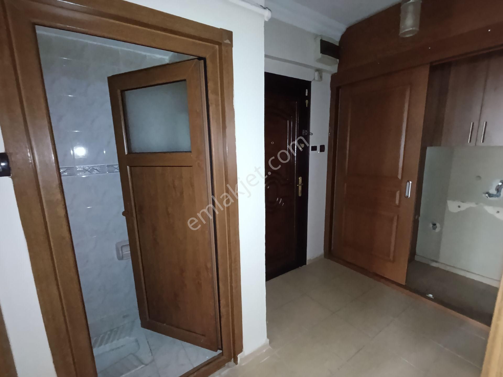 Pendik Güzelyalı E-5 Altında Kiralık 2+1 75m2 Balkonlu E-5 Yakın Daire - Görsel 27