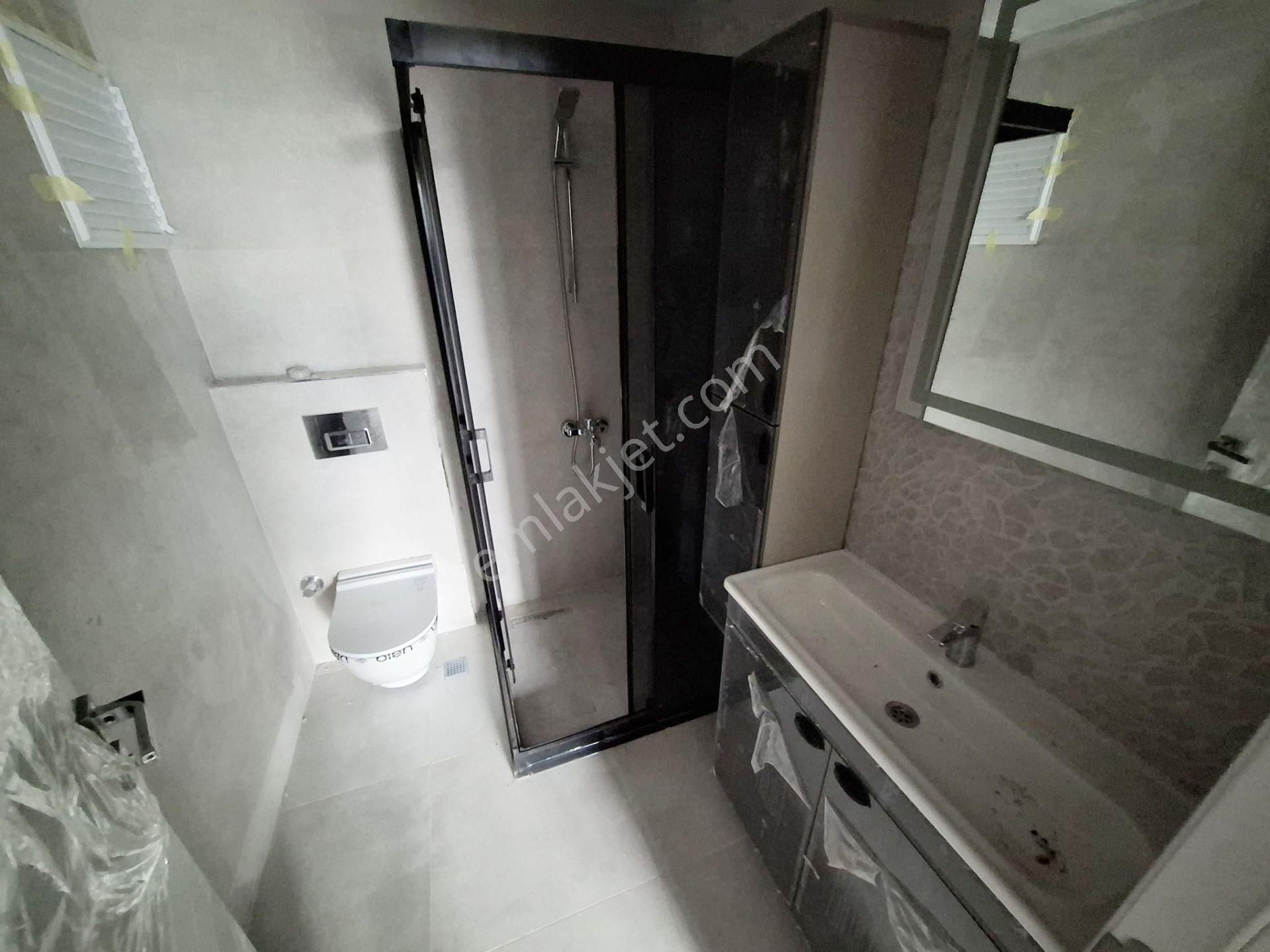 Ovacık'ta Oturuma Hazır Cadde Üzerinde 4.5+1 Lüx Yapılı - Görsel 30