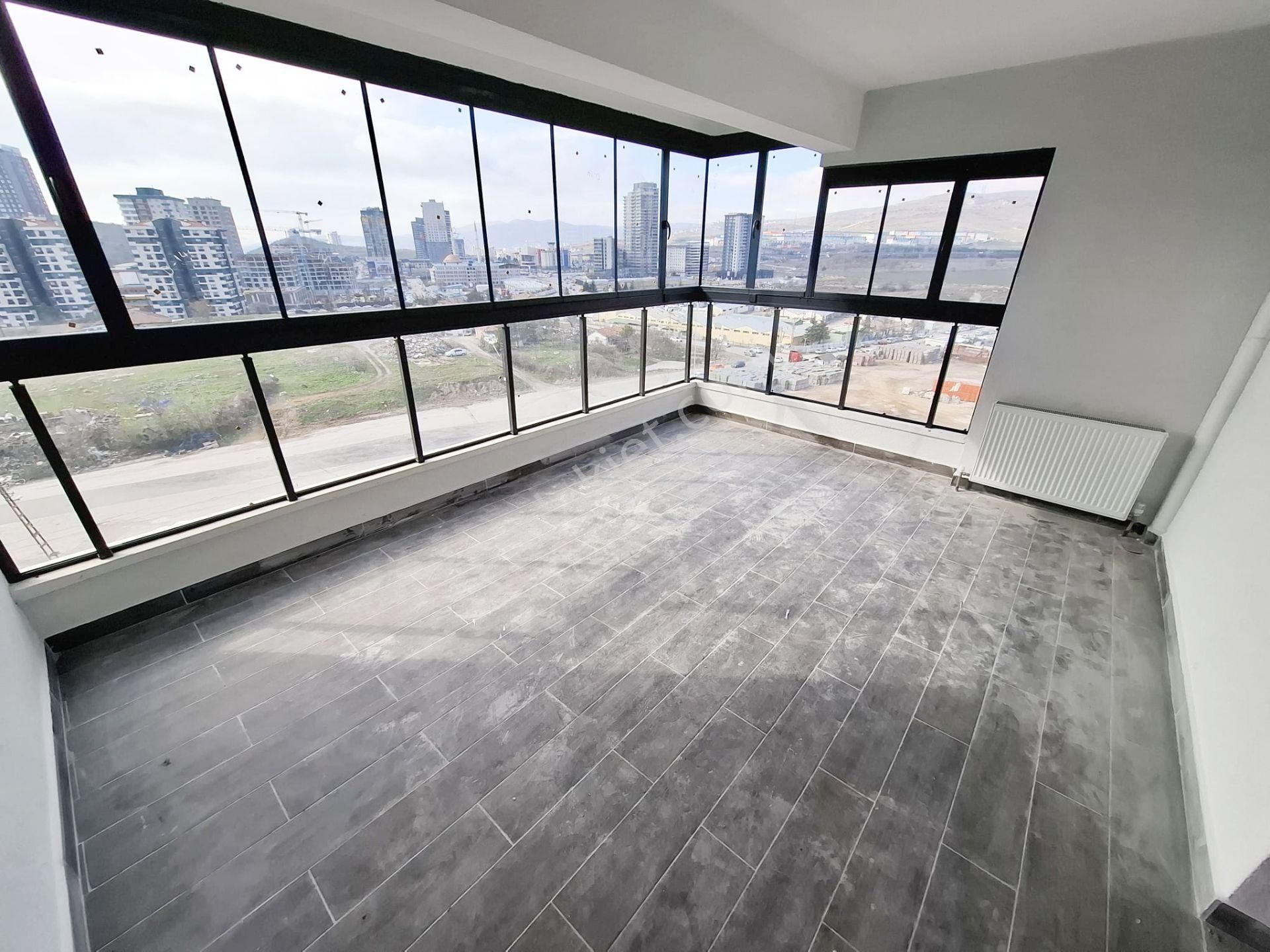 Ovacık'ta Oturuma Hazır Cadde Üzerinde 4.5+1 Lüx Yapılı - Görsel 10