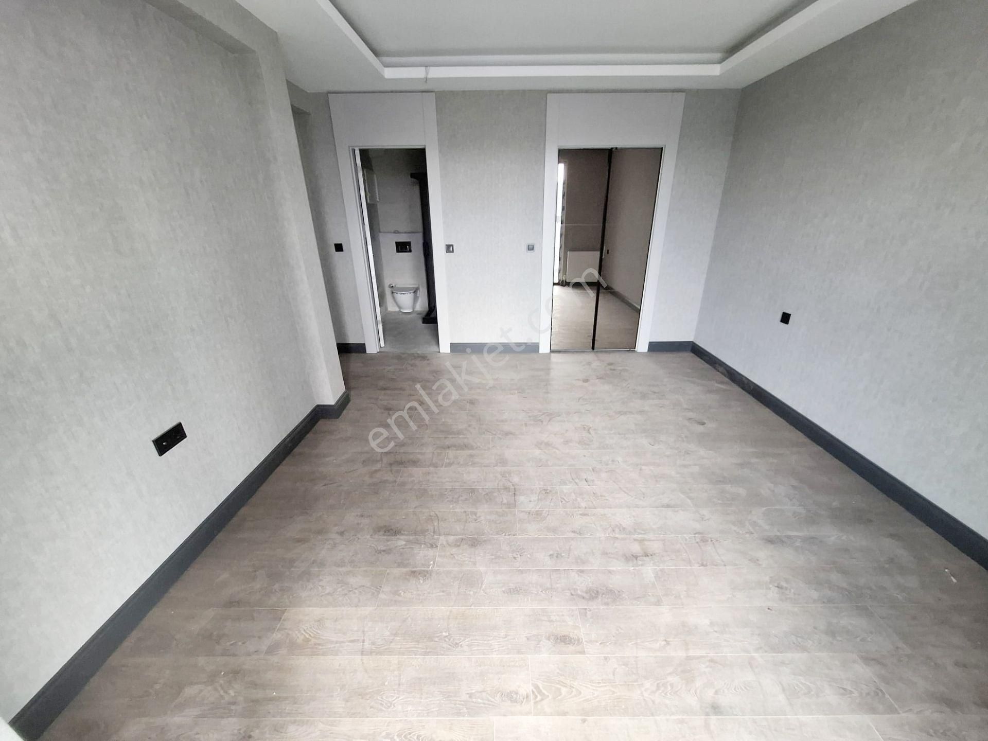 Ovacık'ta Oturuma Hazır Cadde Üzerinde 4.5+1 Lüx Yapılı - Görsel 29