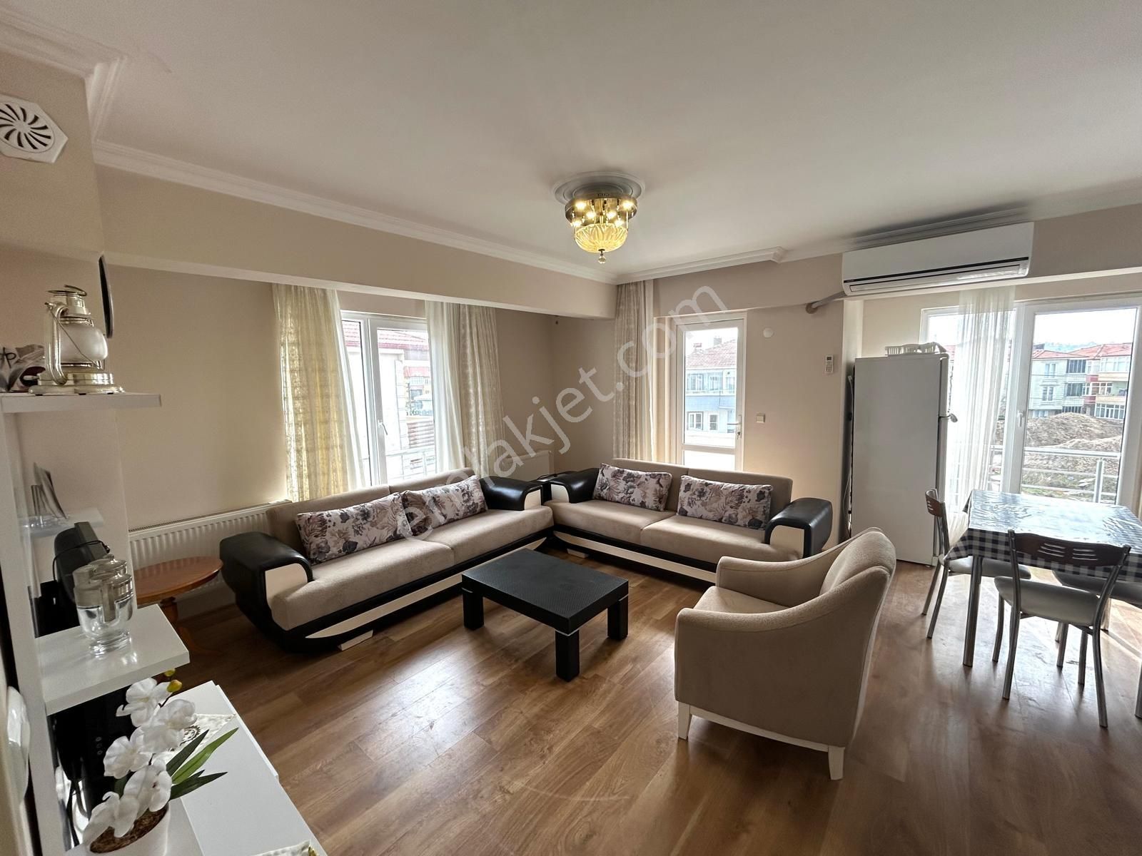Karasu Yalı Merkezi Konumda 2+1 Full Eşyalı Kiralık Daire - Görsel 9