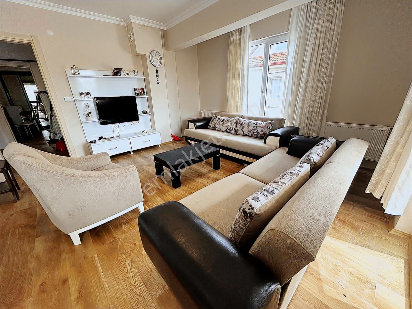 Karasu Yalı Merkezi Konumda 2+1 Full Eşyalı Kiralık Daire - Görsel 4