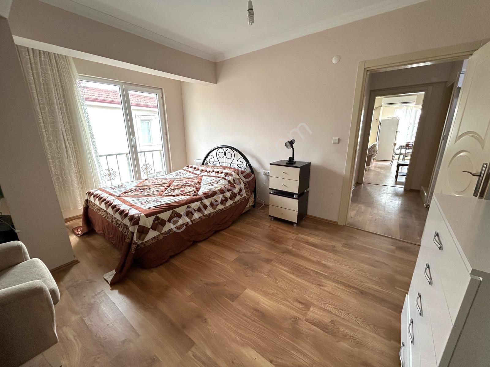 Karasu Yalı Merkezi Konumda 2+1 Full Eşyalı Kiralık Daire - Görsel 24