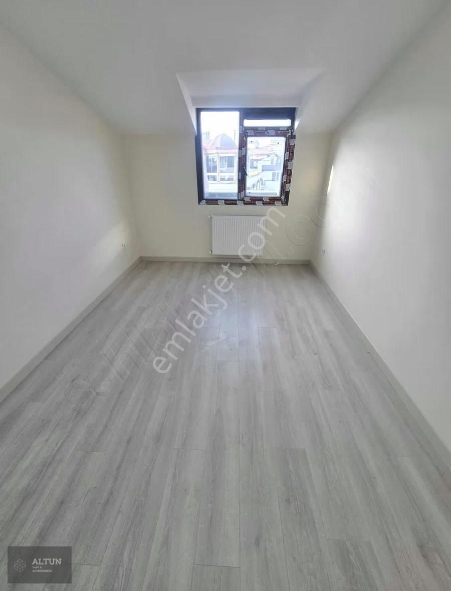 Avcılar Denizköşkler 'de Sıfır, Deniz Manzaralı, Otoparklı 4+2 - Görsel 30