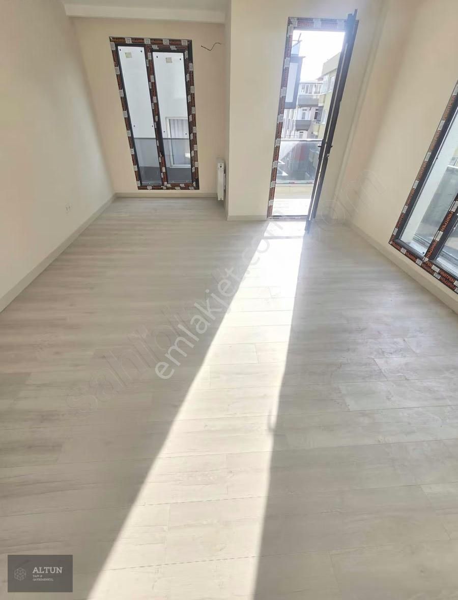 Avcılar Denizköşkler 'de Sıfır, Deniz Manzaralı, Otoparklı 4+2 - Görsel 33