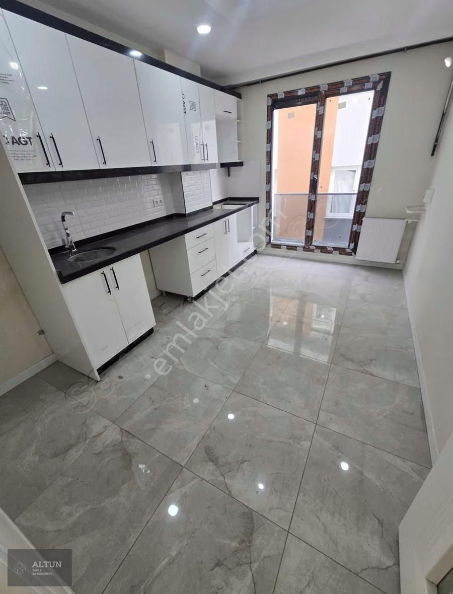 Avcılar Denizköşkler 'de Sıfır, Deniz Manzaralı, Otoparklı 4+2 - Görsel 32