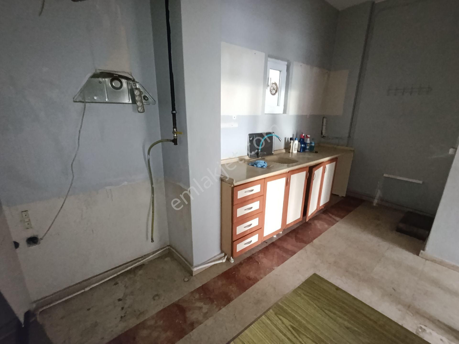 Pendik Güzelyalı E-5 Altında Anacaddeye 1 Parsel Kiralık 160m2 Düz Dükkan - Görsel 27