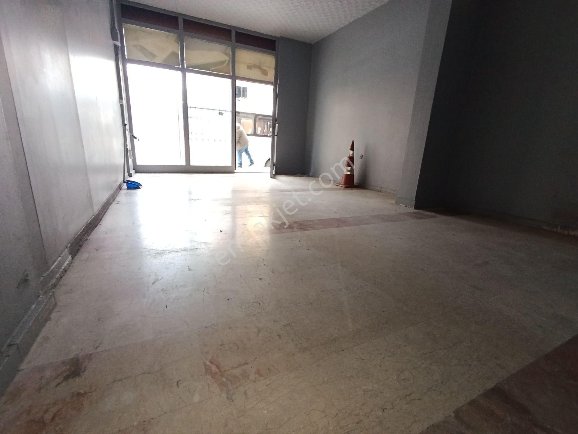 Pendik Güzelyalı E-5 Altında Anacaddeye 1 Parsel Kiralık 160m2 Düz Dükkan - Görsel 20