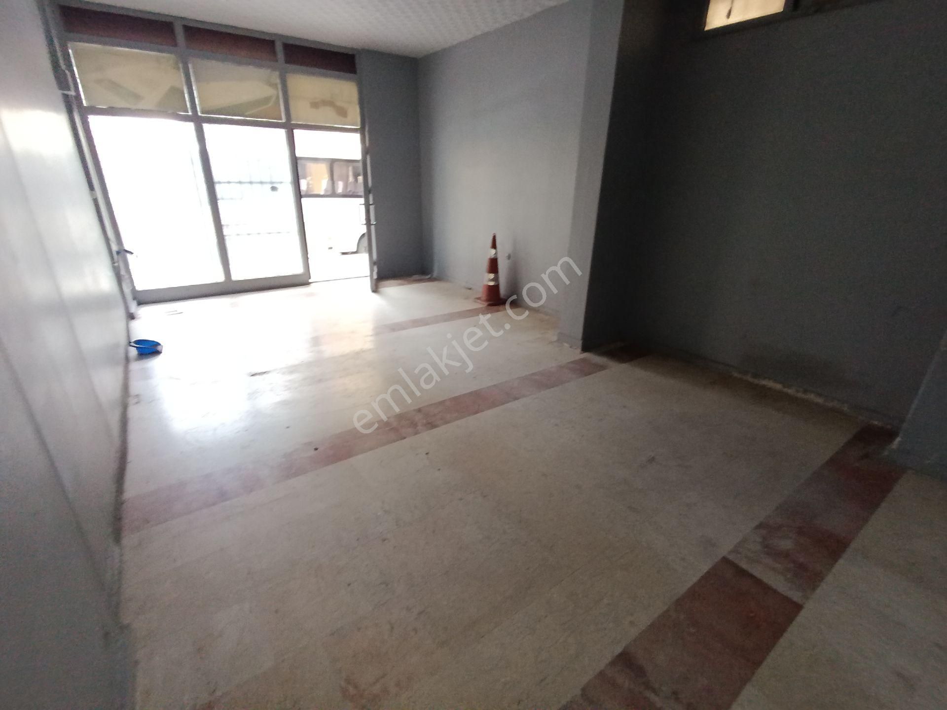Pendik Güzelyalı E-5 Altında Anacaddeye 1 Parsel Kiralık 160m2 Düz Dükkan - Görsel 16