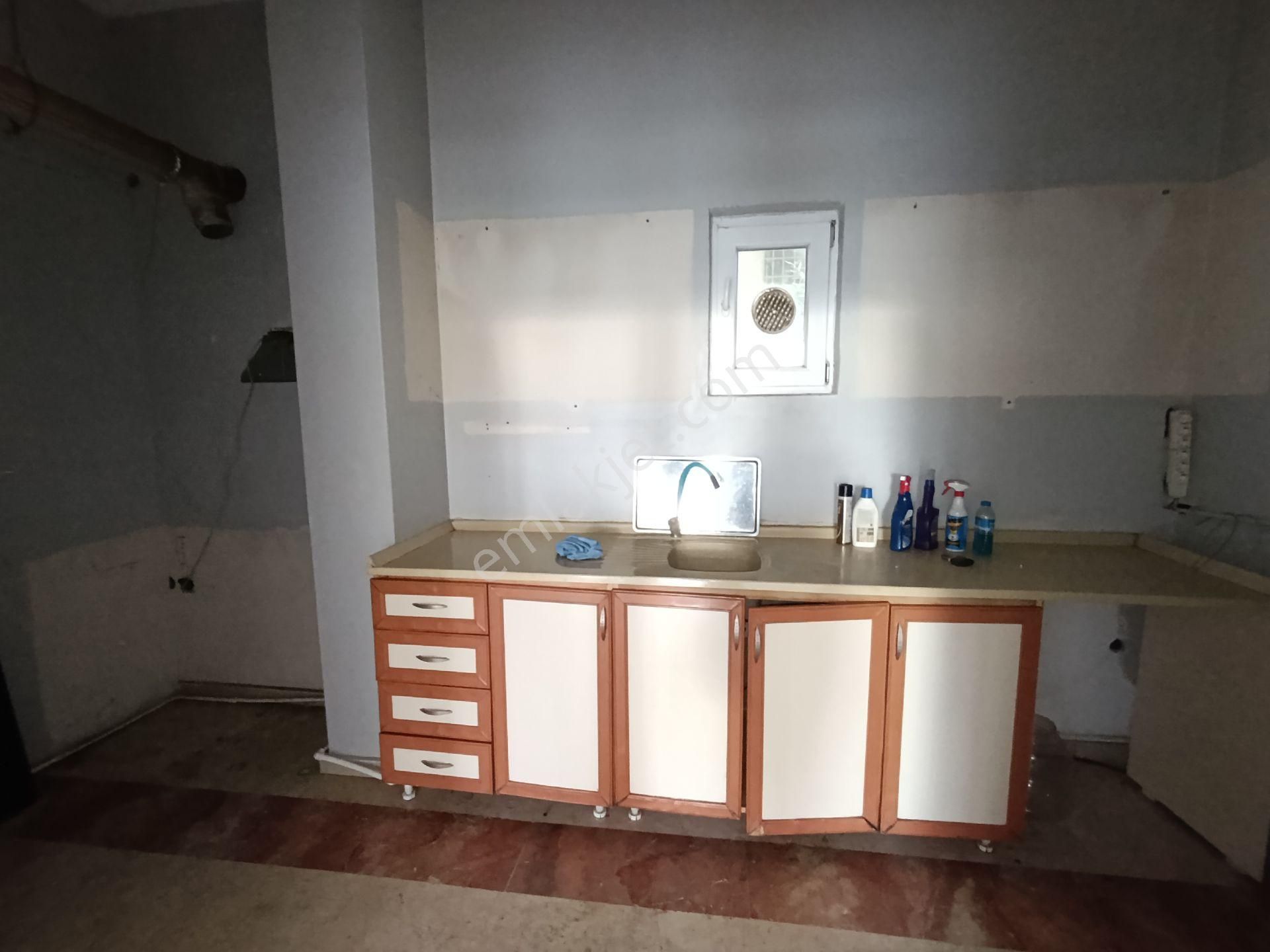 Pendik Güzelyalı E-5 Altında Anacaddeye 1 Parsel Kiralık 160m2 Düz Dükkan - Görsel 25