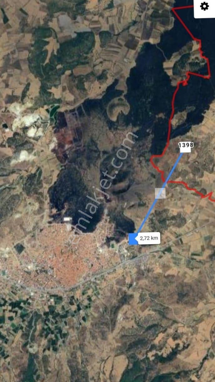 Manisa Kula'da 3dönüm Tarla İçinde Badem Zeytin Ve Üzüm Bağı Var - Görsel 4