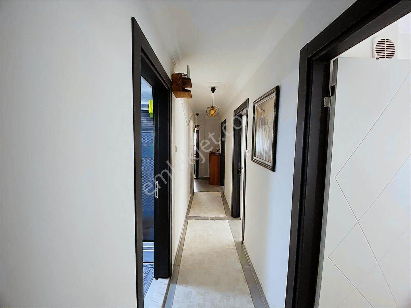 Balçovada Hastane Yakınında 3+1 Satılık Daire - Görsel 4