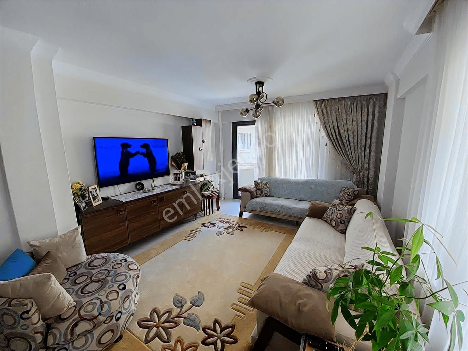 Balçovada Hastane Yakınında 3+1 Satılık Daire - Görsel 10