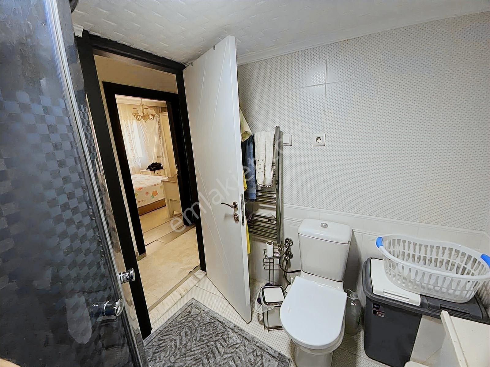 Balçovada Hastane Yakınında 3+1 Satılık Daire - Görsel 6