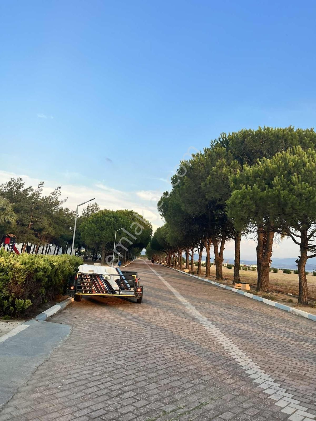 Çandarlı'da Denize Yakın , Site İçi , Havuzlu , Otoparklı Villa - Görsel 12