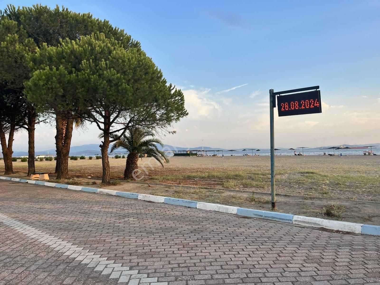 Çandarlı'da Denize Yakın , Site İçi , Havuzlu , Otoparklı Villa - Görsel 33