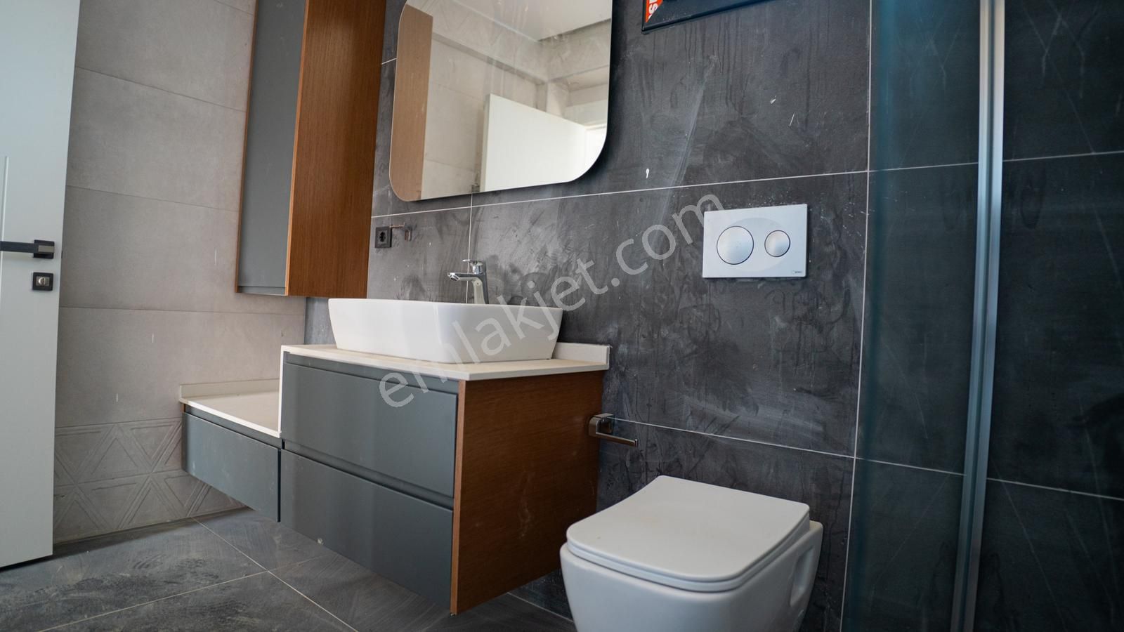 Çandarlı'da Denize Yakın , Site İçi , Havuzlu , Otoparklı Villa - Görsel 17