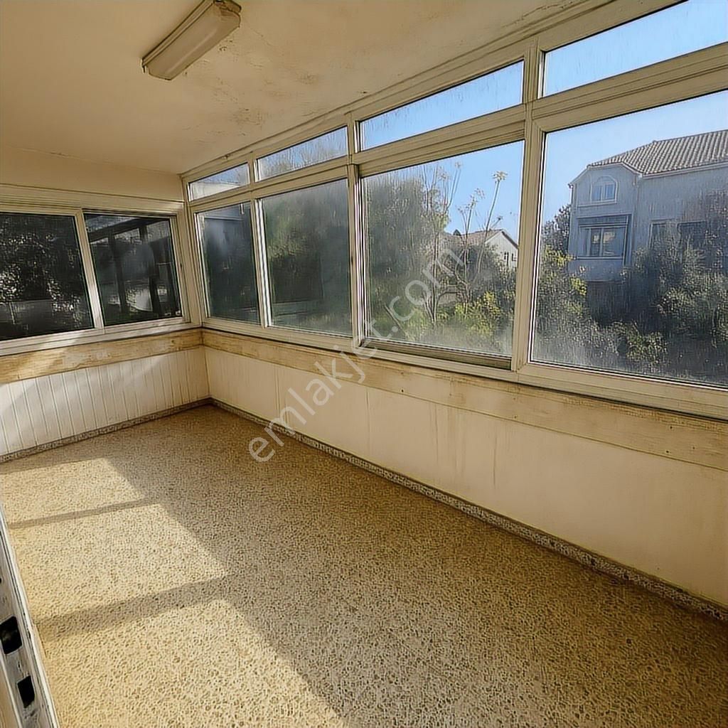 Urla Çamlıçay Mahallesinde 2+1 Daire - Görsel 8