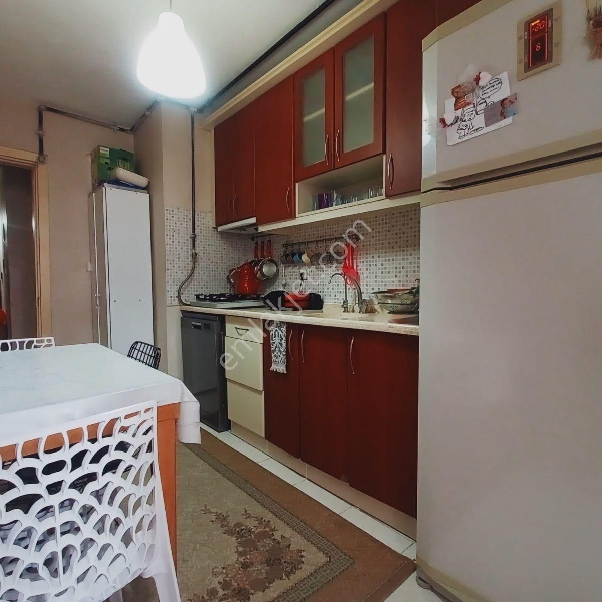 Bayraklı Soğukkuyu'da Lüks Geniş 3,5+1 Daire - Görsel 9