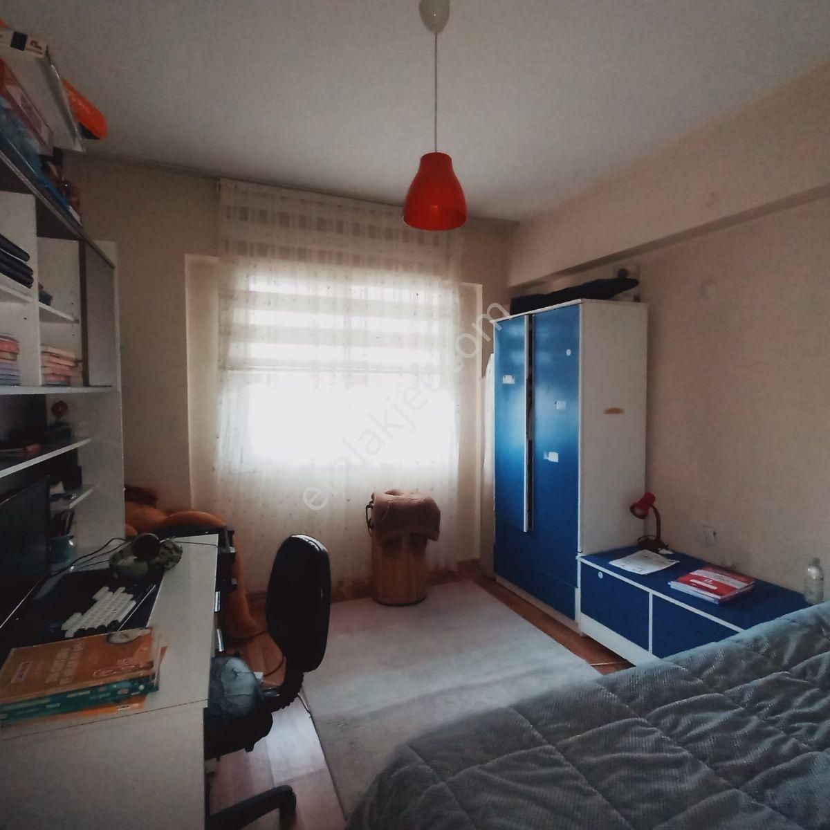 Bayraklı Soğukkuyu'da Lüks Geniş 3,5+1 Daire - Görsel 6