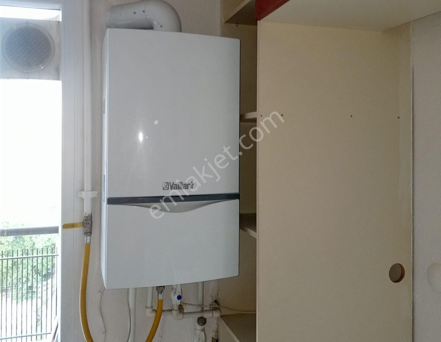 Bayraklı Soğukkuyu'da Lüks Geniş 3,5+1 Daire - Görsel 3