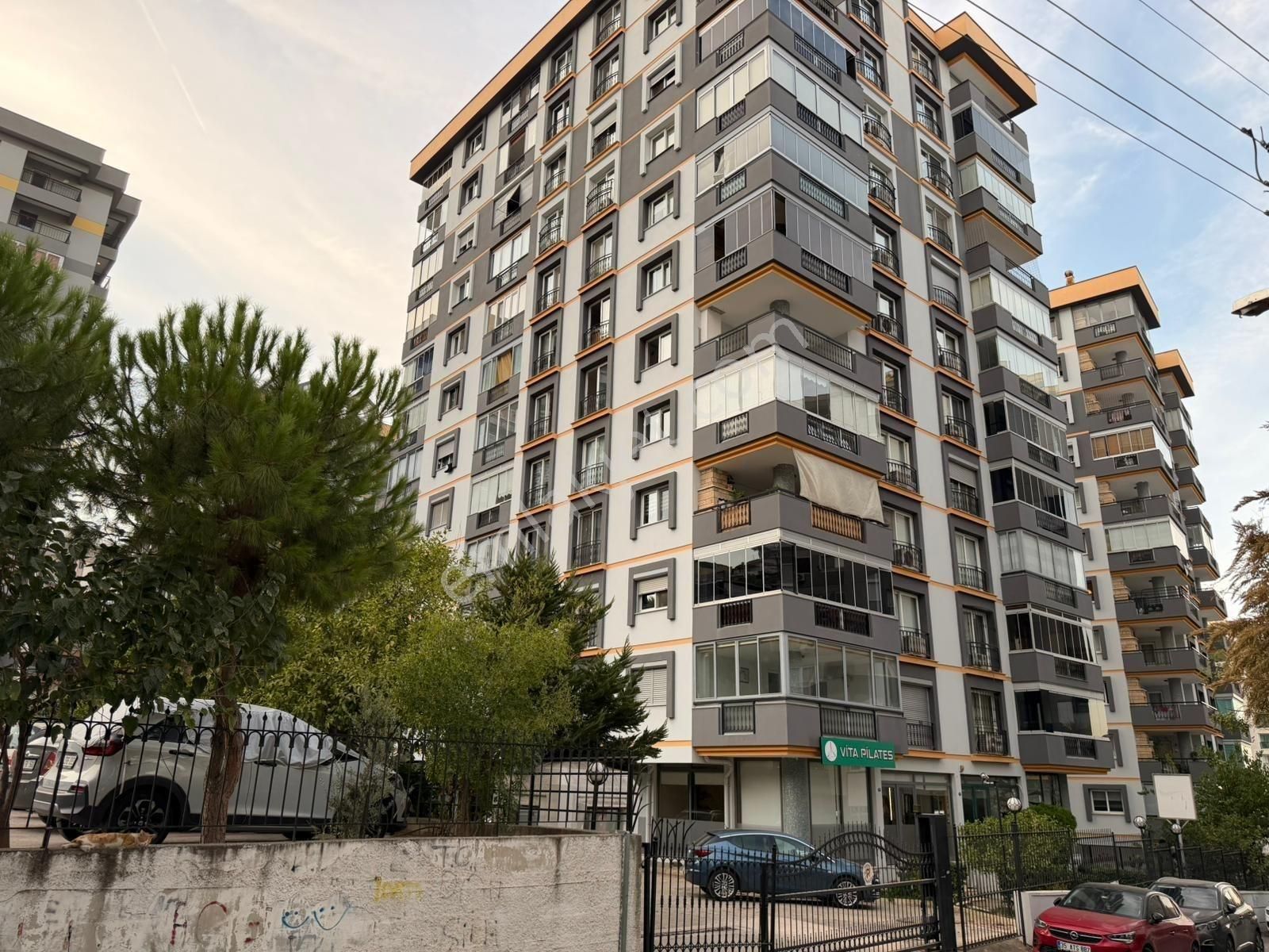 Narlıdere Ilıca Mah. Kenan Beklen Sitesi 3+1 Satılık Daire - Görsel 5