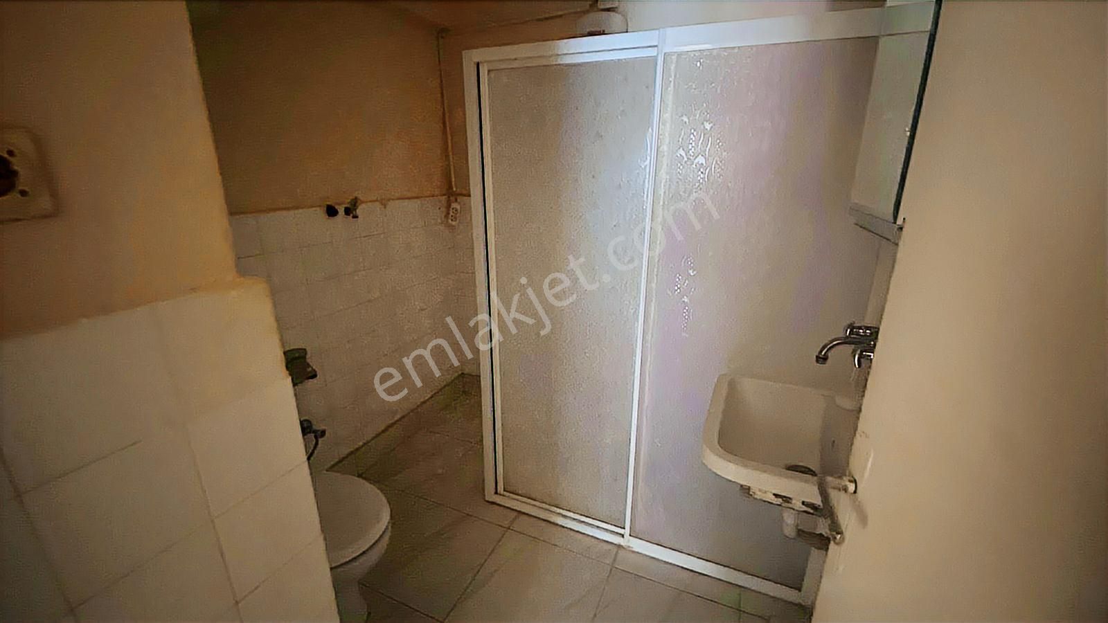 Güzelyalı Merkezi Konumda 3+1 Satılık Daire - Görsel 4