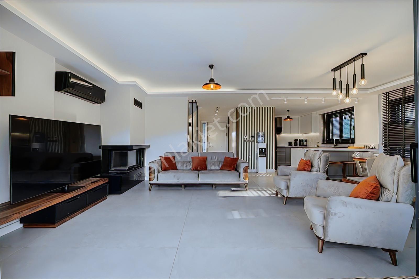 Urla Çeşmealtı Lüx 5+1 Villa - Görsel 30